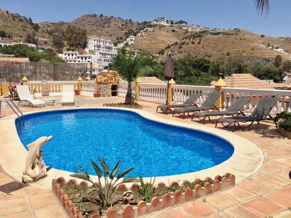 Chalet Con Piscinas Y Vistas De Ensueno Almuñécar Esterno foto